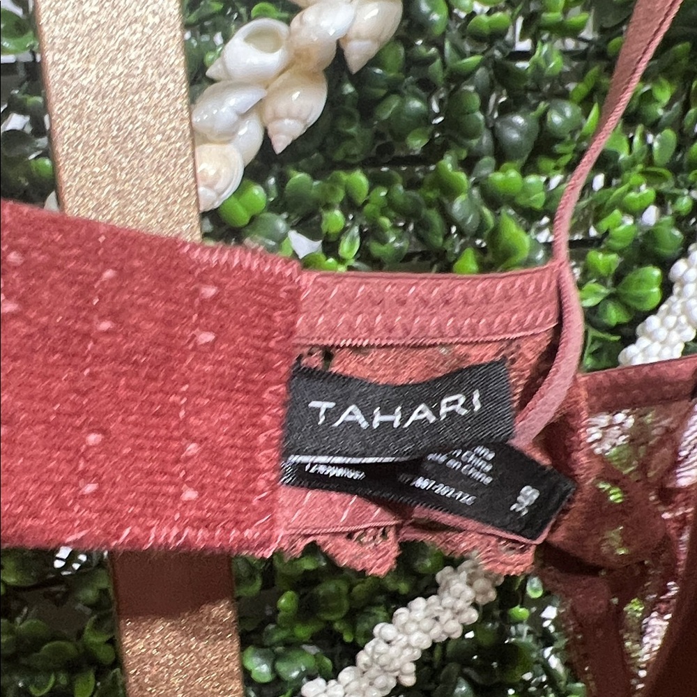 Tahari RT:$72 Elegant Lace Trimmed Push Up Padded Bra in Dusty Rose size 34B - Picture 3 of 6